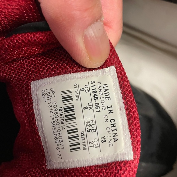 Air Jordan - Picture 2 of 3